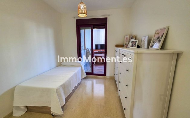 Resale - Apartment - Manilva - La Duquesa