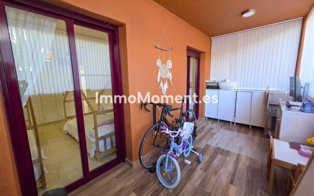 Resale - Apartment - Manilva - La Duquesa