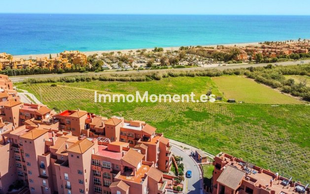 Resale - Apartment - Manilva - La Duquesa