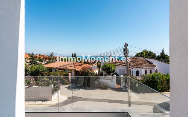 Resale - Villa - Estepona - Estepona Centro