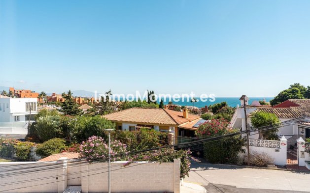 Resale - Villa - Estepona - Estepona Centro