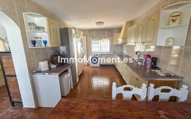 Revente - Villa - Estepona  - Estepona Centro