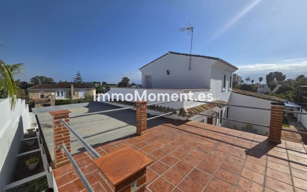 Revente - Villa - Estepona  - Estepona Centro