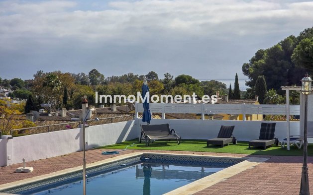 Revente - Villa - Estepona  - Estepona Centro