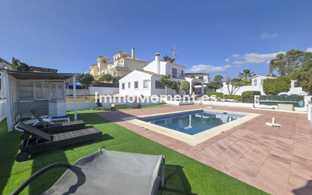 Revente - Villa - Estepona  - Estepona Centro