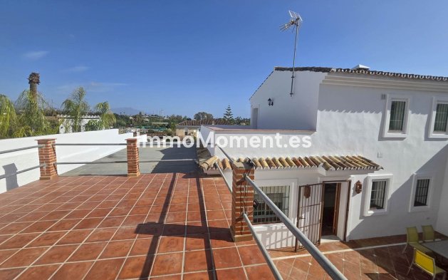 Revente - Villa - Estepona  - Estepona Centro
