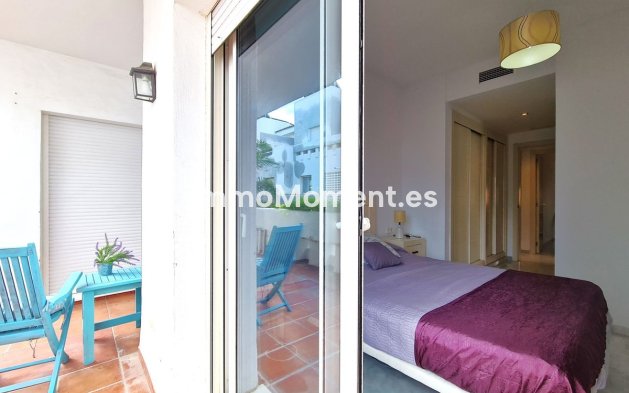Wiederverkauf - Wohnung - Estepona  - Estepona Centro