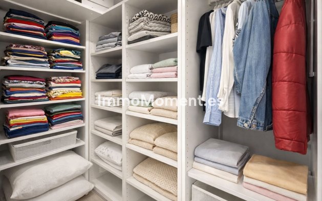 Resale - Apartment - Manilva - La Duquesa