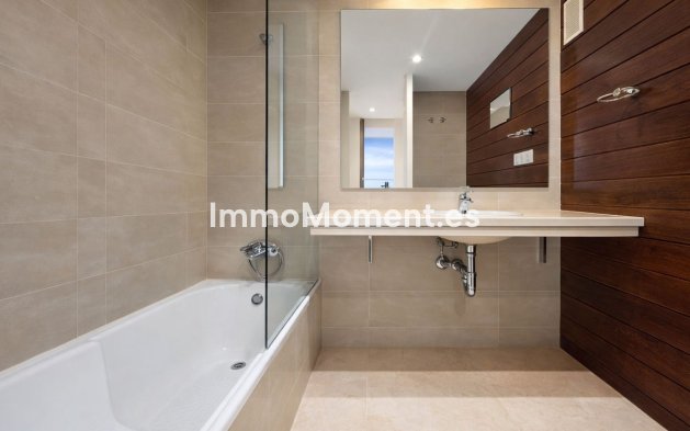 Resale - Apartment - Manilva - La Duquesa