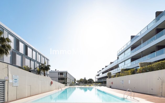 Resale - Apartment - Manilva - La Duquesa
