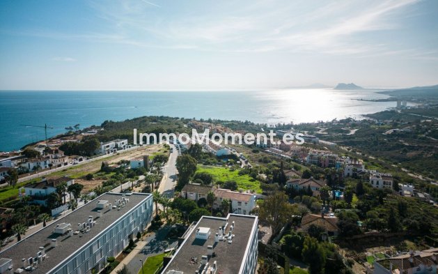 Resale - Apartment - Manilva - La Duquesa