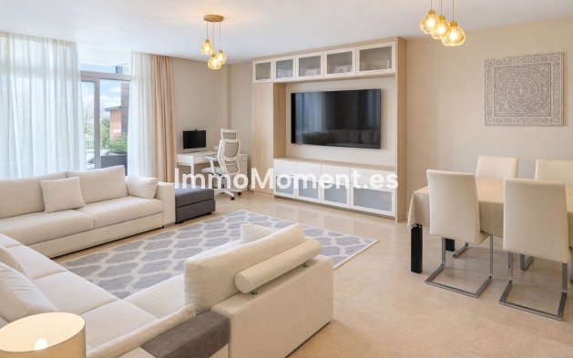 Resale - Apartment - Manilva - La Duquesa