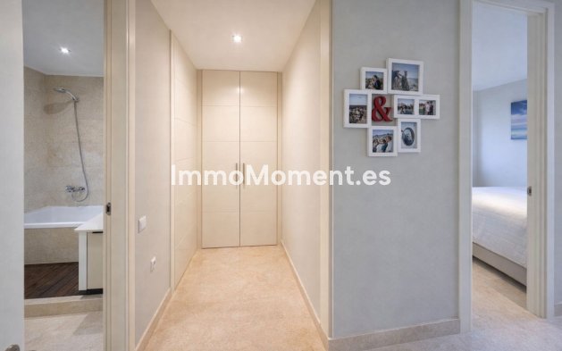 Resale - Apartment - Manilva - La Duquesa