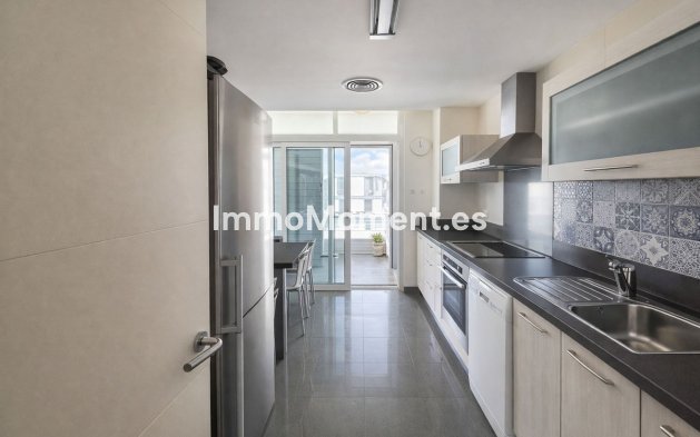 Resale - Apartment - Manilva - La Duquesa