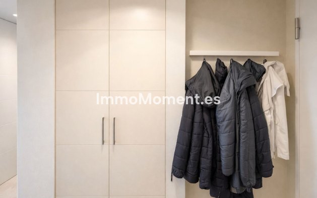 Resale - Apartment - Manilva - La Duquesa