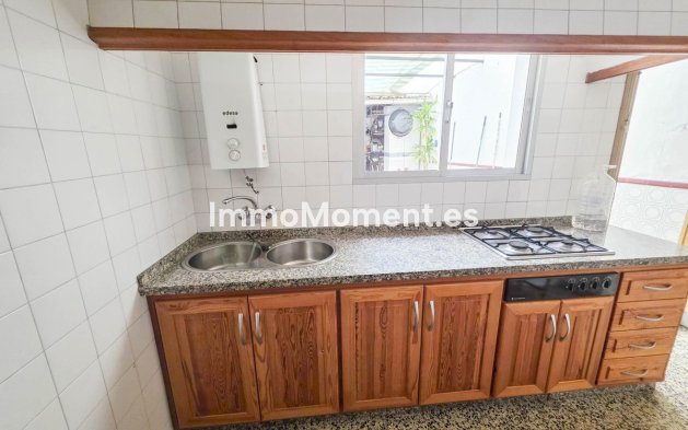 Wiederverkauf - Reihenhaus - Estepona  - Estepona Centro