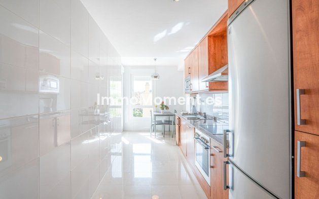 Wiederverkauf - Wohnung - Manilva - La Duquesa