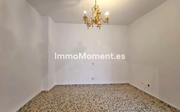 Revente - Villa - Estepona  - Estepona Centro