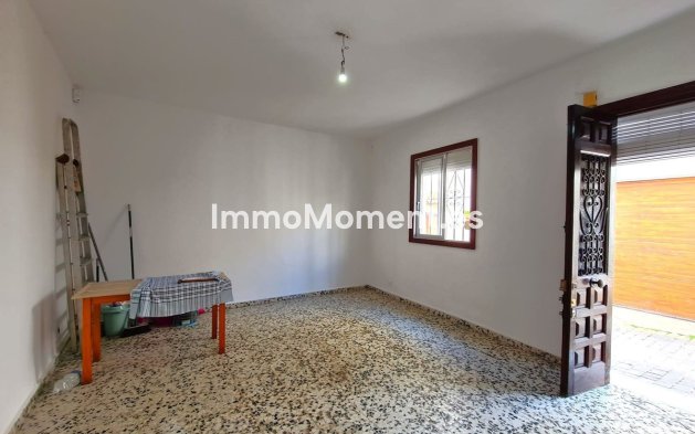 Revente - Villa - Estepona  - Estepona Centro