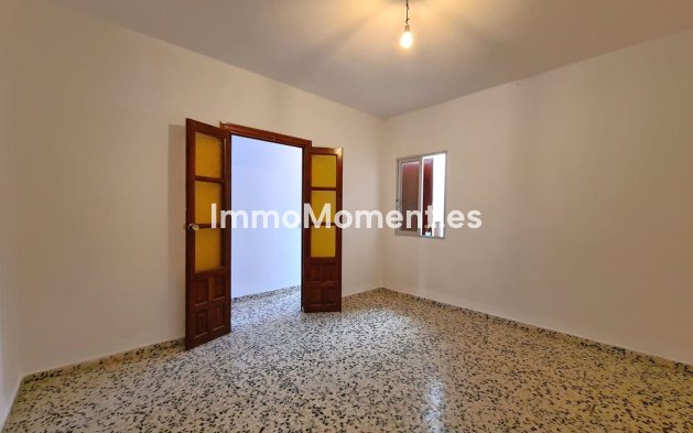 Revente - Villa - Estepona  - Estepona Centro