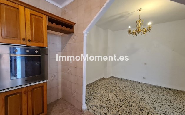 Revente - Villa - Estepona  - Estepona Centro