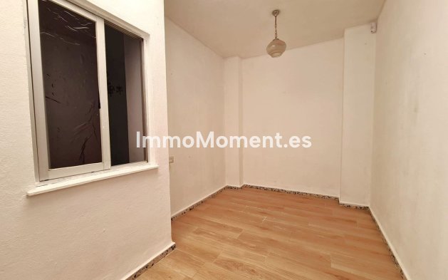 Revente - Villa - Estepona  - Estepona Centro