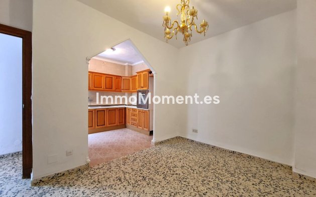 Revente - Villa - Estepona  - Estepona Centro