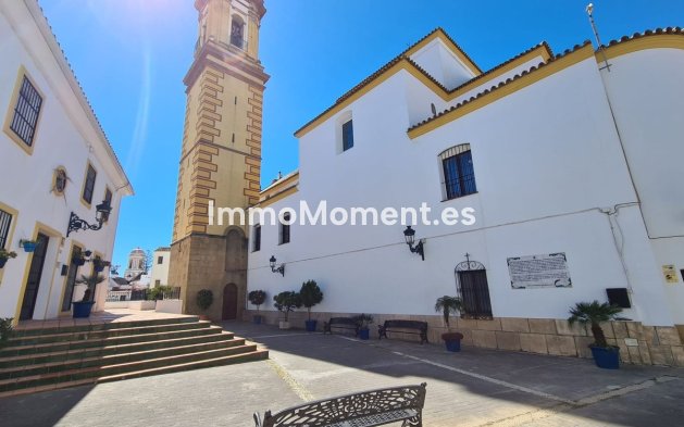 Revente - Villa - Estepona  - Estepona Centro