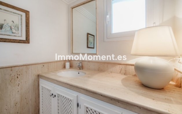 Revente - Maison mitoyenne - Estepona  - Estepona Centro