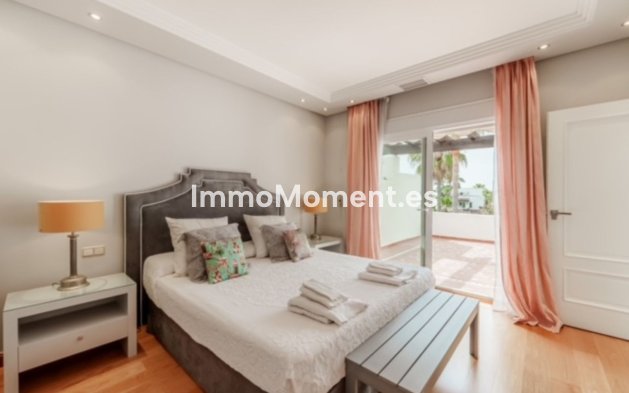 Revente - Maison mitoyenne - Estepona  - Estepona Centro