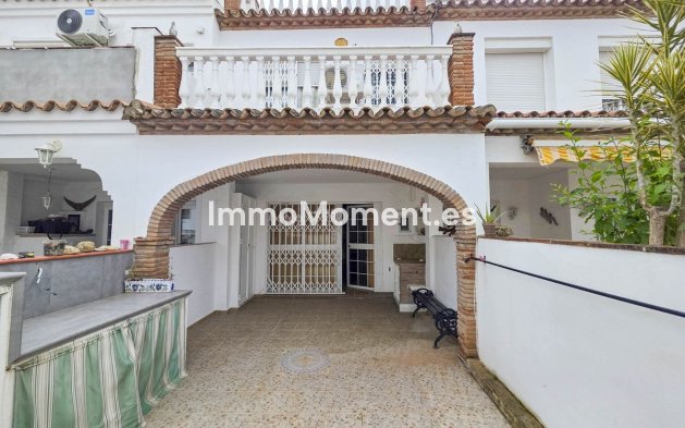 Revente - Maison mitoyenne - Manilva - La Duquesa