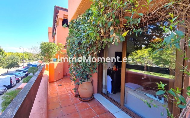 Wiederverkauf - Wohnung - Estepona  - Estepona Centro