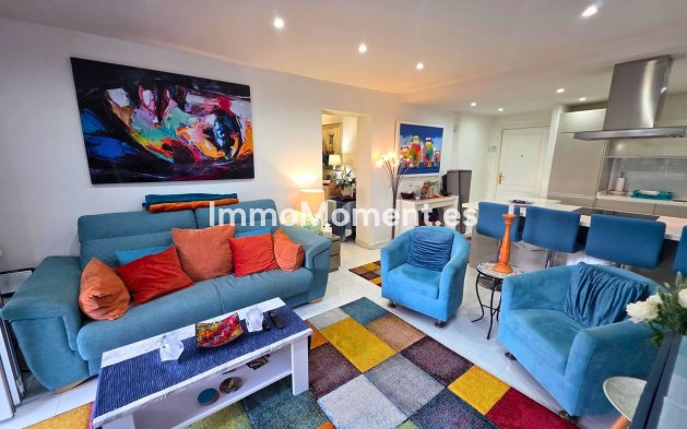 Resale - Apartment - Manilva - La Duquesa