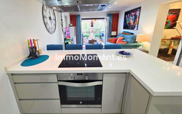 Resale - Apartment - Manilva - La Duquesa