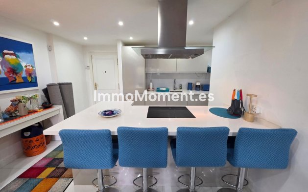Resale - Apartment - Manilva - La Duquesa