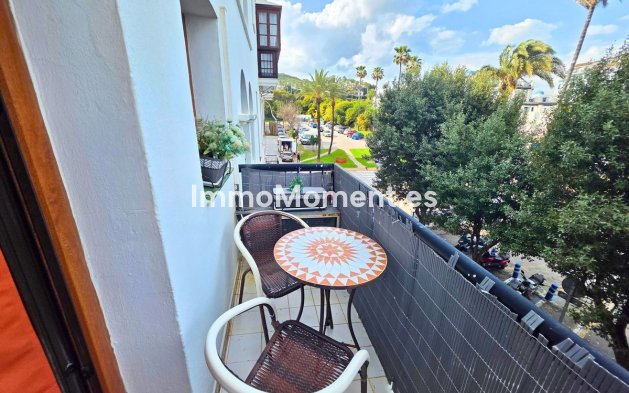 Resale - Apartment - Manilva - La Duquesa