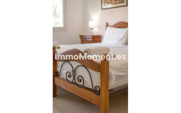 Revente - Maison mitoyenne - Estepona  - Estepona Centro