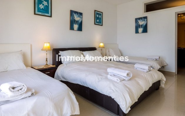 Revente - Maison mitoyenne - Estepona  - Estepona Centro