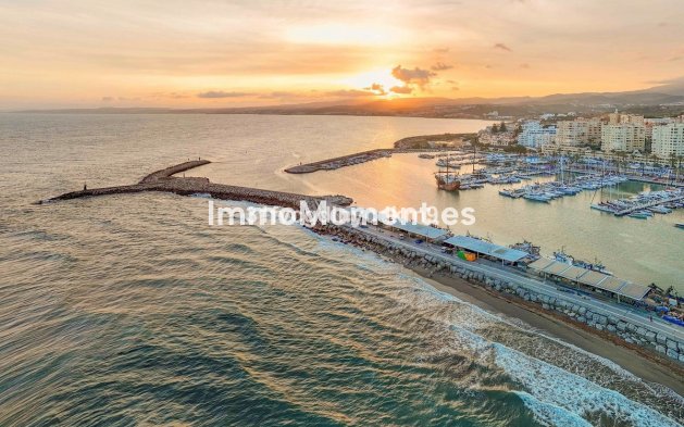 Wiederverkauf - Wohnung - Estepona  - Estepona Centro