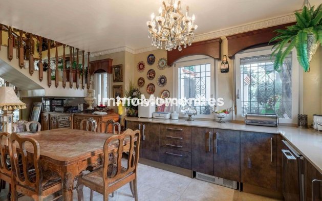 Wiederverkauf - Wohnung - Estepona  - Estepona Centro