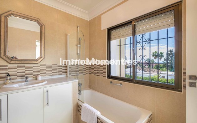 Wiederverkauf - Villa - Estepona  - Estepona Centro