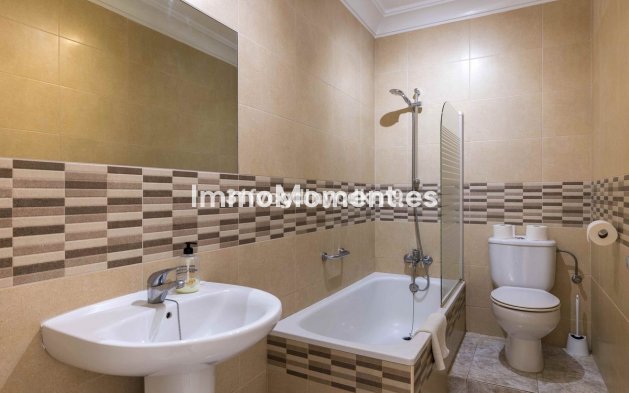 Wiederverkauf - Villa - Estepona  - Estepona Centro