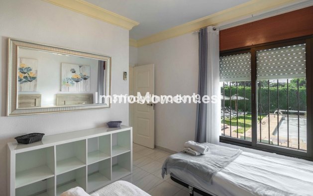 Wiederverkauf - Villa - Estepona  - Estepona Centro