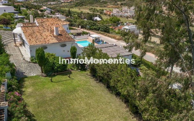 Wiederverkauf - Villa - Estepona  - Estepona Centro