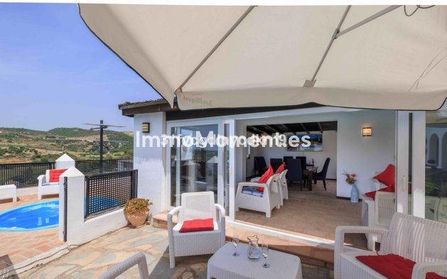 Wiederverkauf - Villa - Estepona  - Estepona Centro