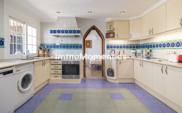 Wiederverkauf - Villa - Estepona  - Estepona Centro