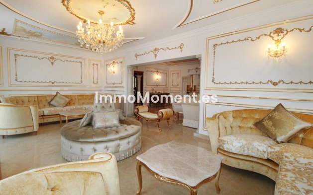 Wiederverkauf - Freistehende Villa - Marbella - Guadalmina Baja