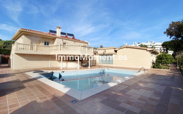 Wiederverkauf - Freistehende Villa - Marbella - Guadalmina Baja