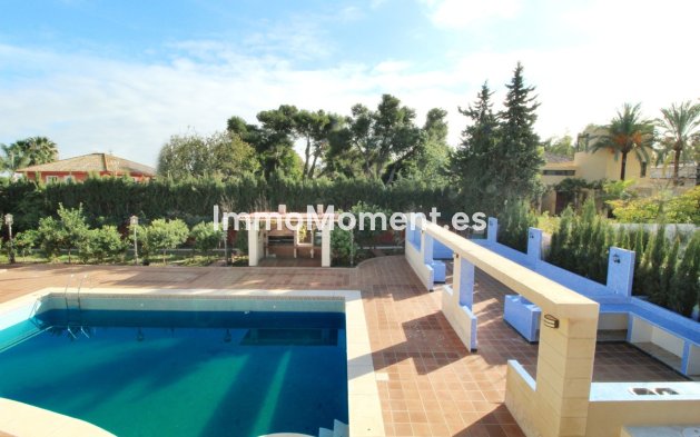 Wiederverkauf - Freistehende Villa - Marbella - Guadalmina Baja