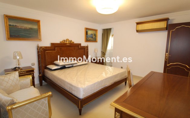 Wiederverkauf - Freistehende Villa - Marbella - Guadalmina Baja